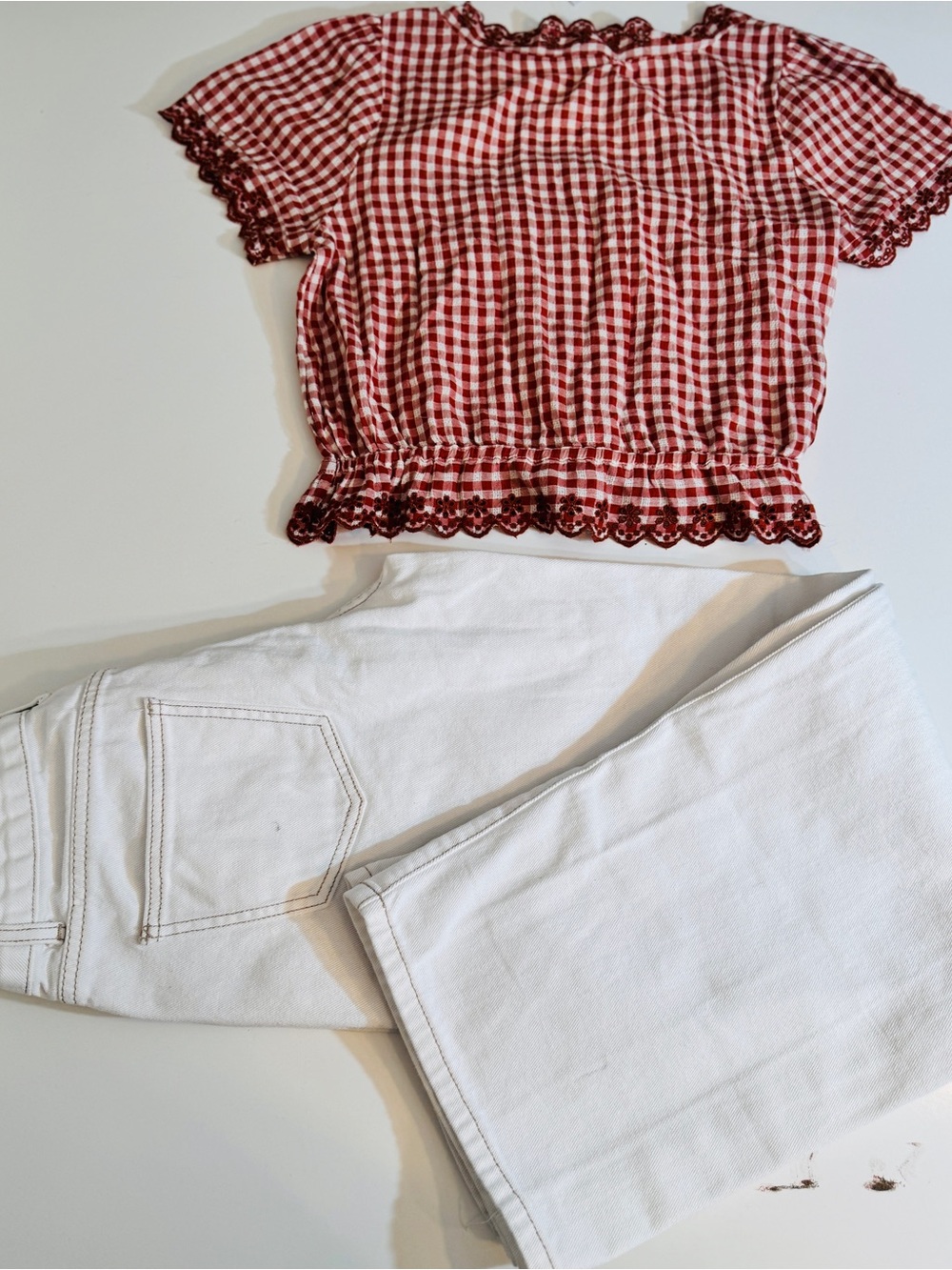 NEW Red Gingham Eyelet Smocked Crop Top WHITE FOX loose, wide leg cream jeans! - Picture 2 of 3